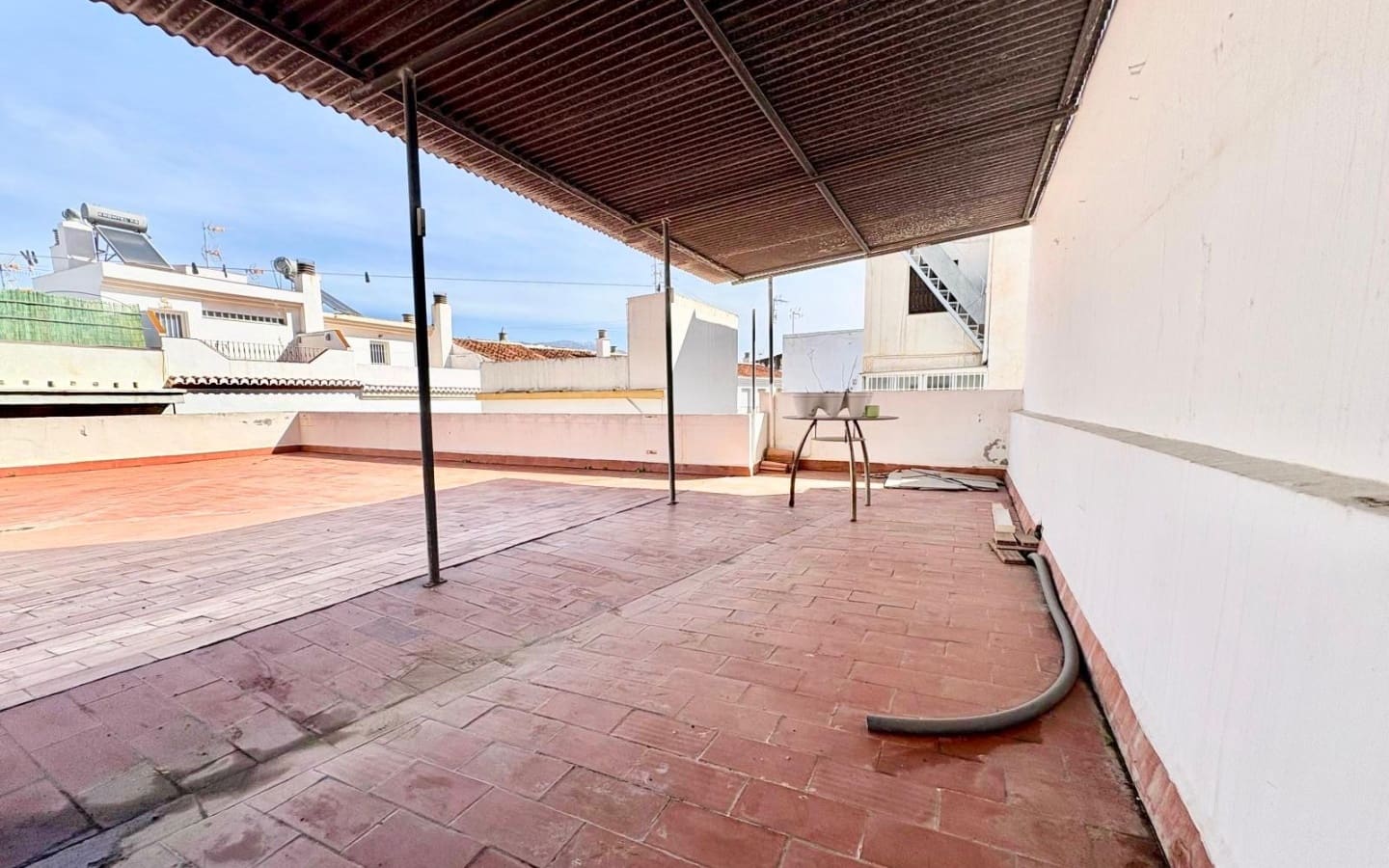 Chalet de 2 habitaciones en Salobreña en venta - 285.000 € (Ref: 9688466)