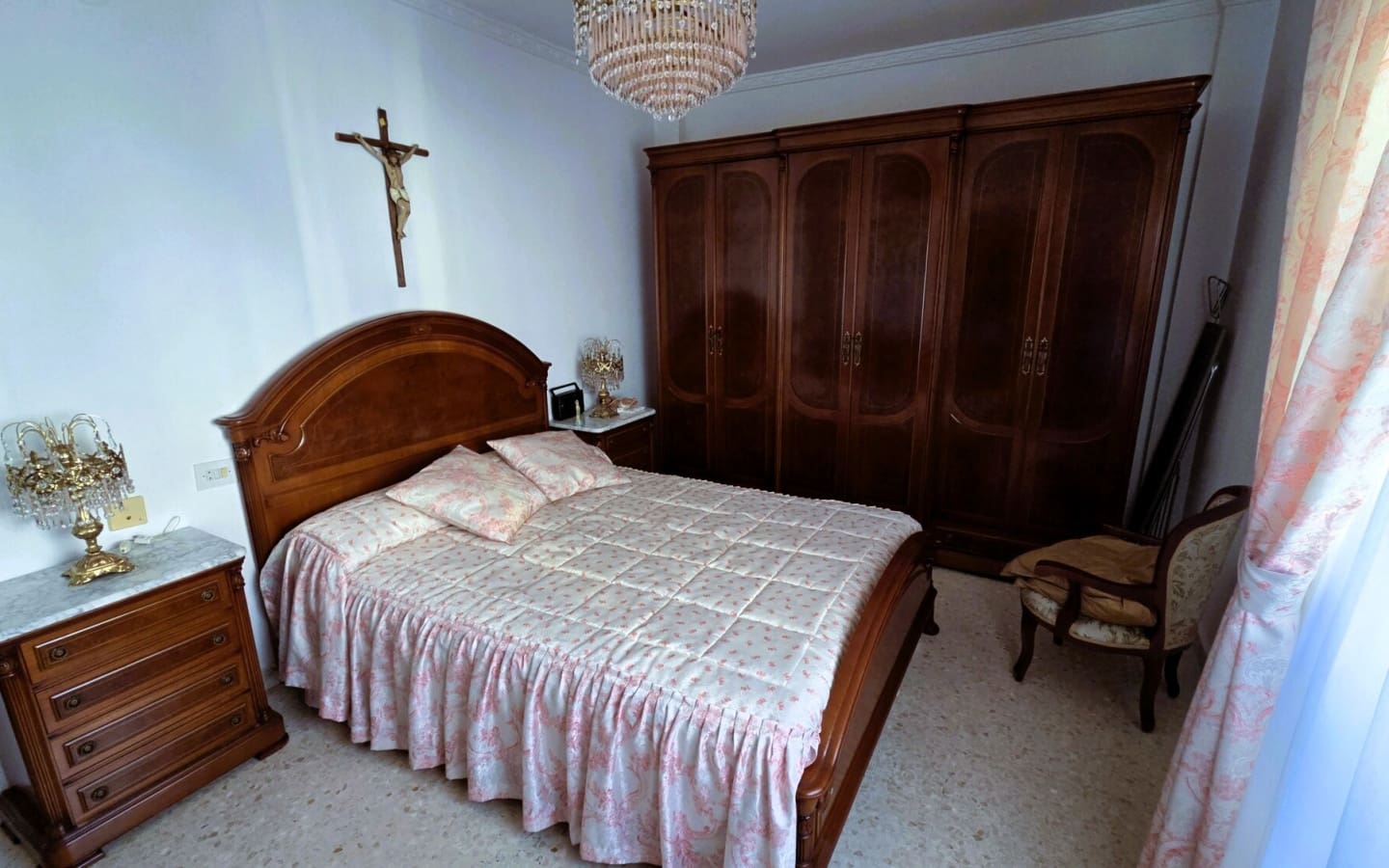 3 bedroom Flat for sale in Orgiva - € 95,000 (Ref: 9720233)