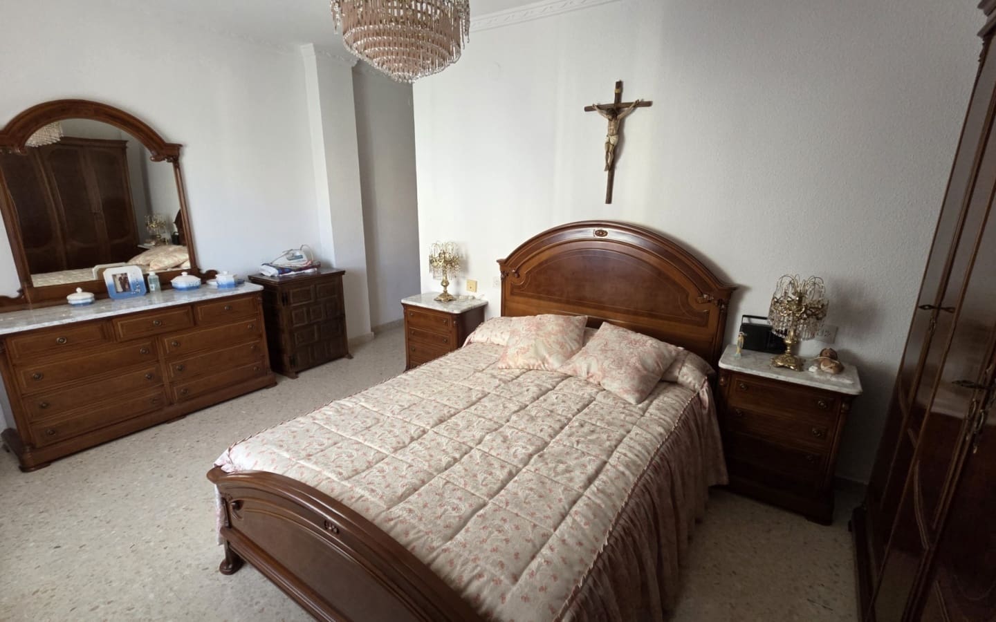 3 bedroom Flat for sale in Orgiva - € 95,000 (Ref: 9720233)