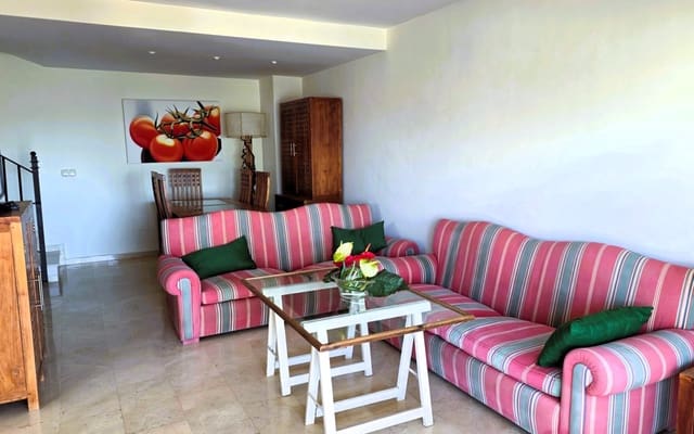 2 bedroom Townhouse for sale in Salobreña with pool garage - € 270,000 (Ref: 9793450)