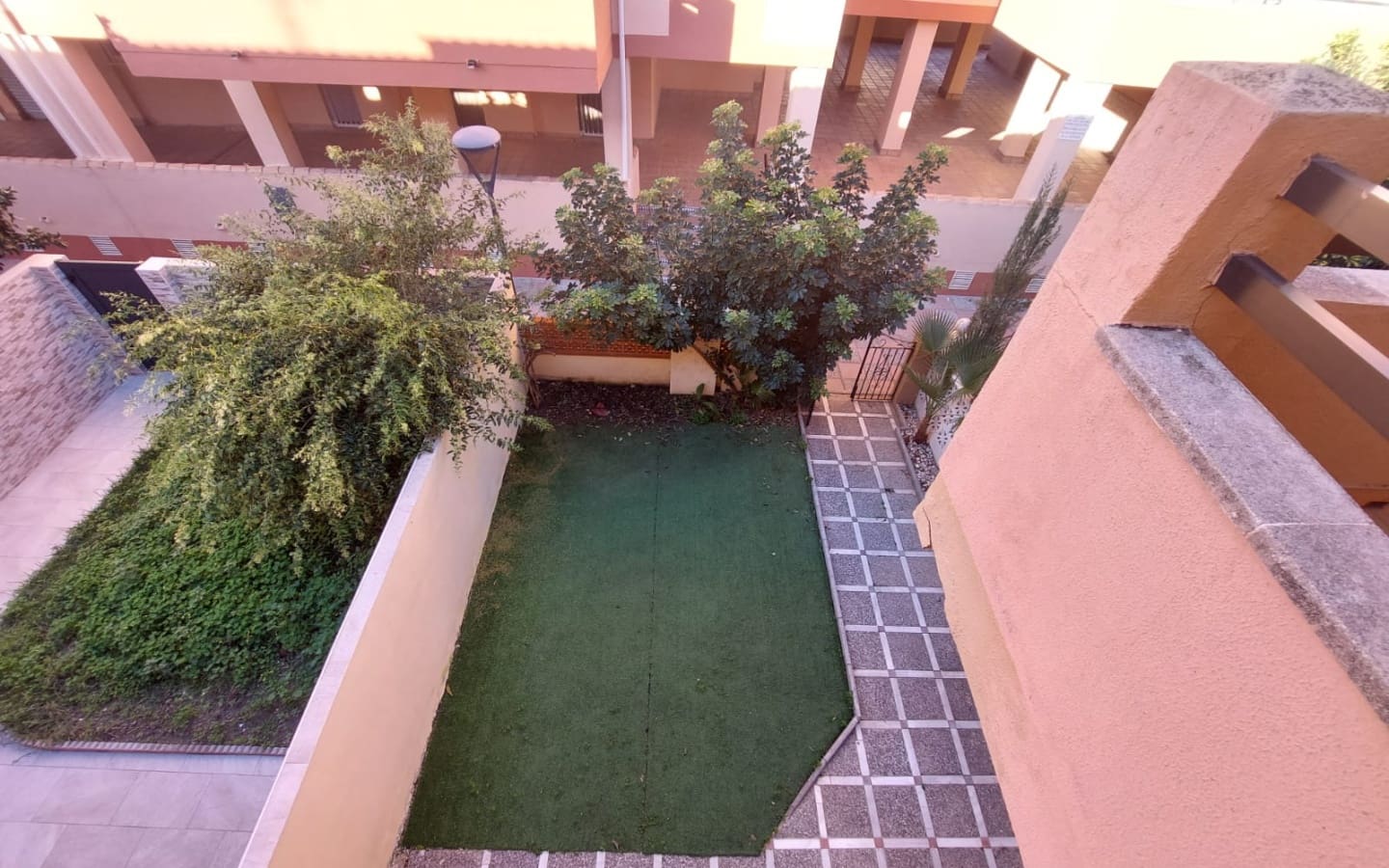 4 bedroom Townhouse for sale in Salobrena with garage - € 345,000 (Ref: 9850343)