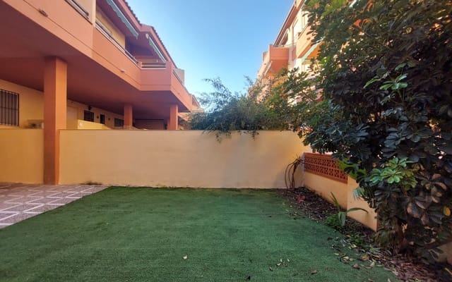 4 bedroom Townhouse for sale in Salobreña with garage - € 345,000 (Ref: 9850343)