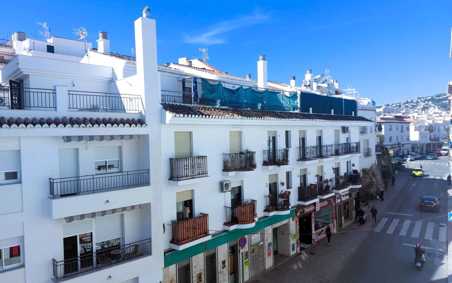 4 bedroom Apartment for sale in Salobrena - € 179,000 (Ref: 9856024)