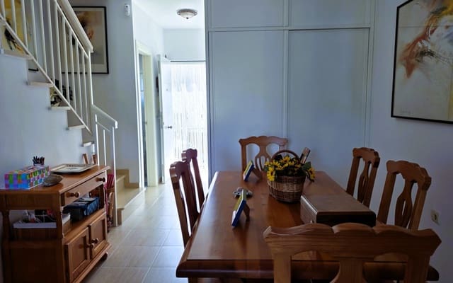 Casa de 3 habitaciones en Salobreña en venta con piscina garaje - 340.000 € (Ref: 9861067)