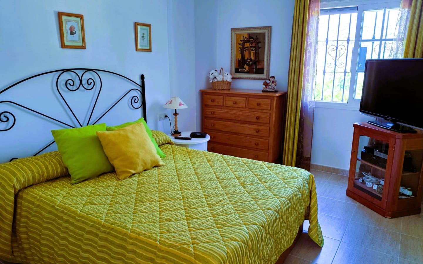 Casa de 3 habitaciones en Salobreña en venta con piscina garaje - 340.000 € (Ref: 9861067)