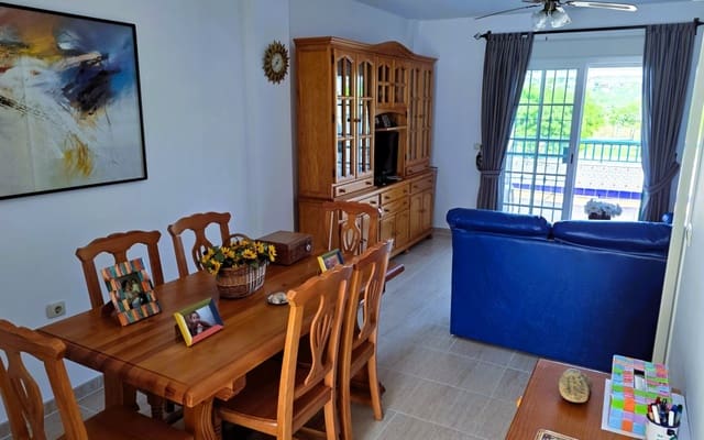 Casa de 3 habitaciones en Salobreña en venta con piscina garaje - 340.000 € (Ref: 9861067)