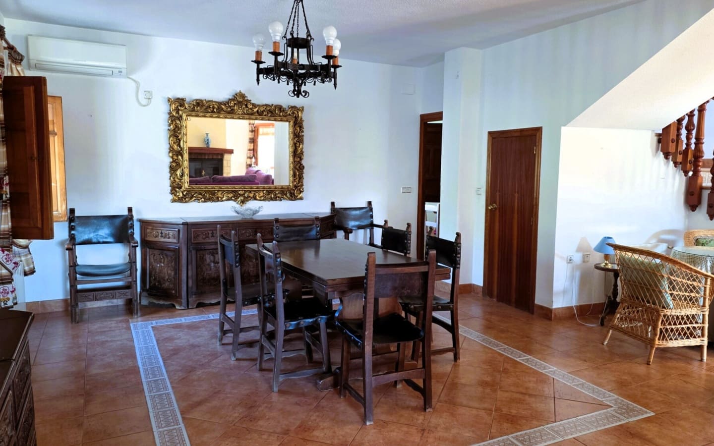 7 bedroom Villa for sale in Orgiva with garage - € 450,000 (Ref: 9869788)