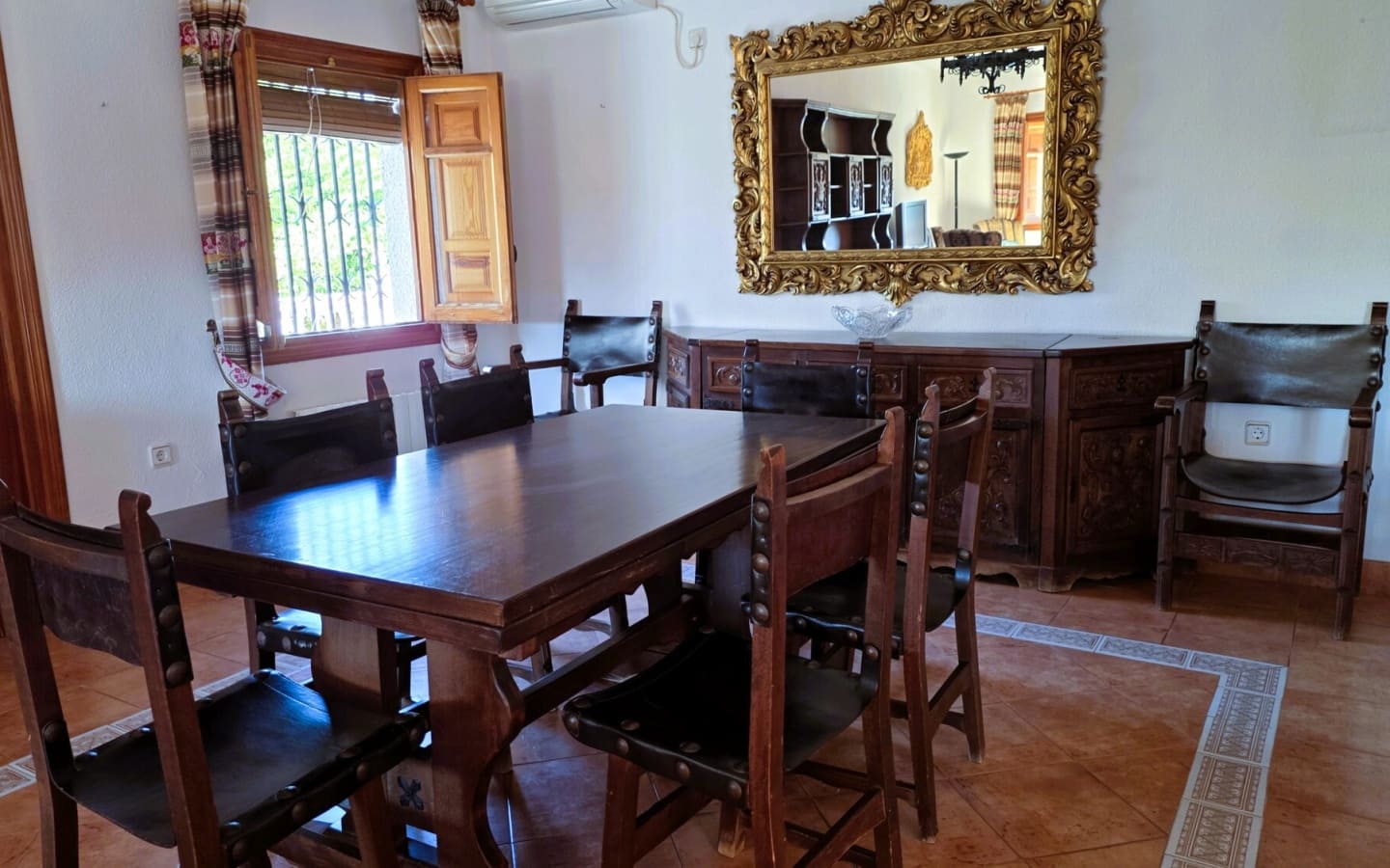 7 bedroom Villa for sale in Orgiva with garage - € 450,000 (Ref: 9869788)