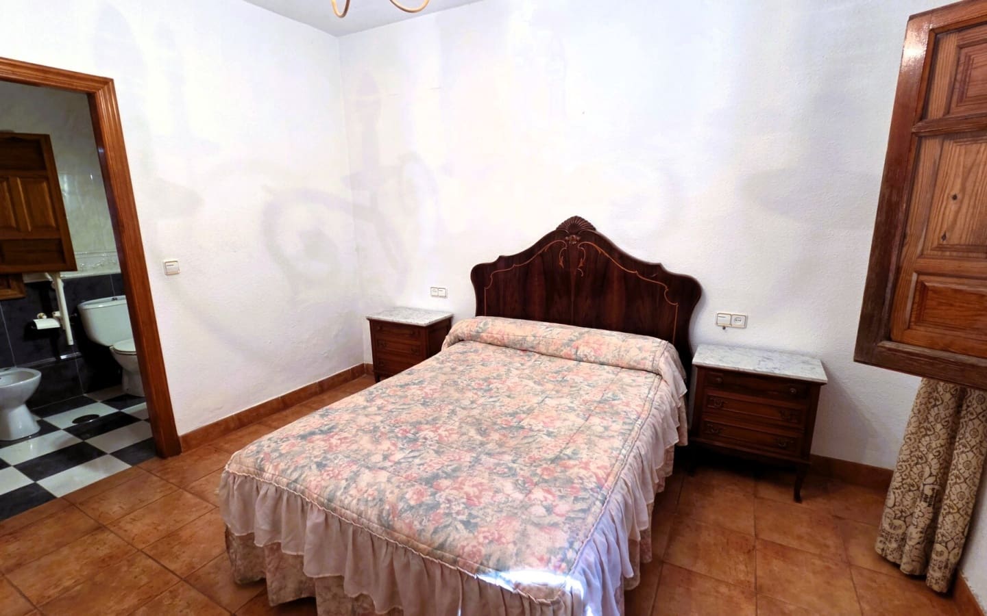 7 bedroom Villa for sale in Orgiva with garage - € 450,000 (Ref: 9869788)