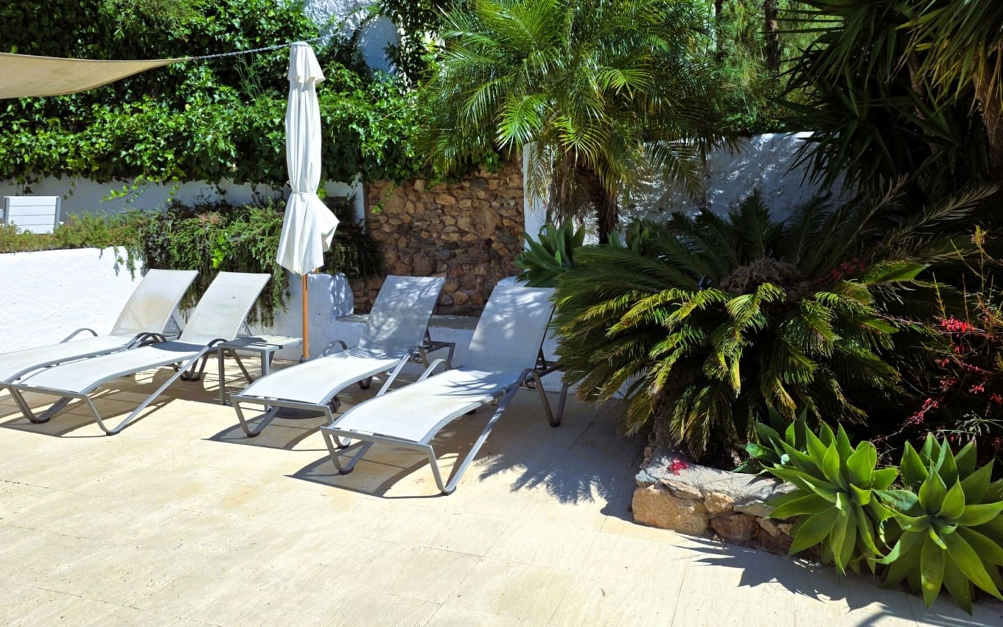 4 bedroom Business for sale in Orgiva with pool - € 395,000 (Ref: 9875564)