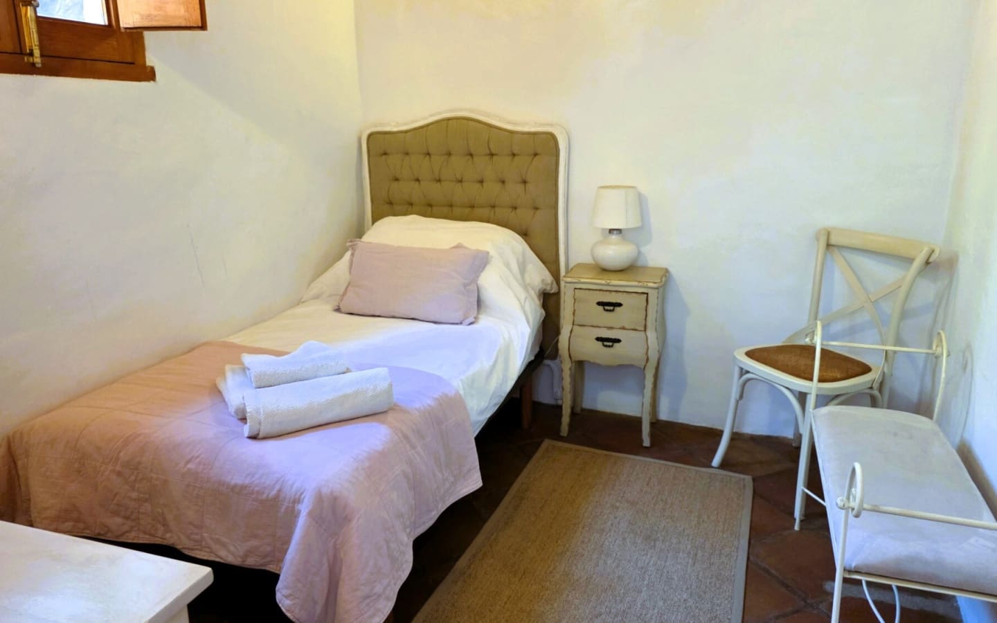 4 bedroom Business for sale in Orgiva with pool - € 395,000 (Ref: 9875564)