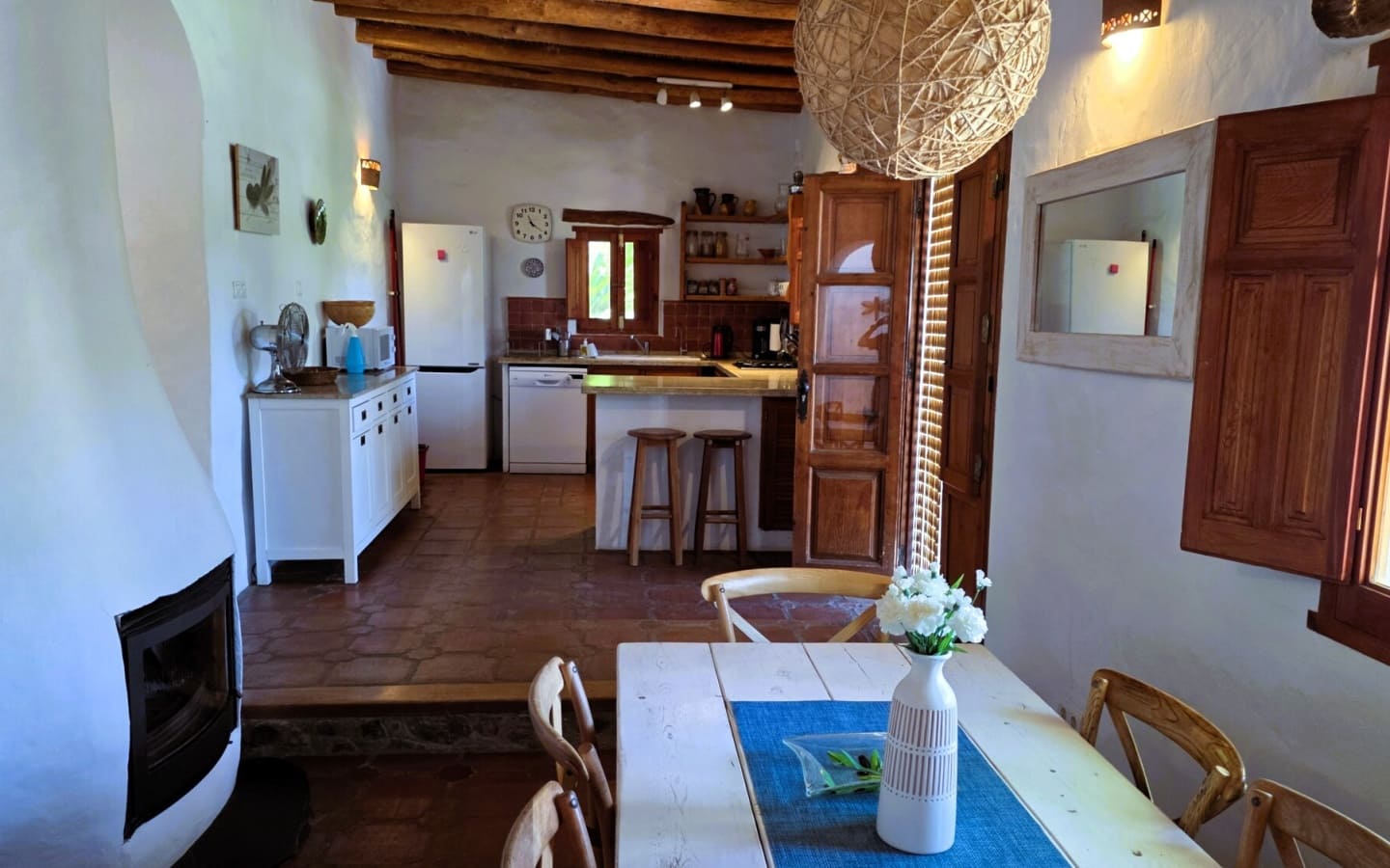 4 bedroom Business for sale in Orgiva with pool - € 395,000 (Ref: 9875564)