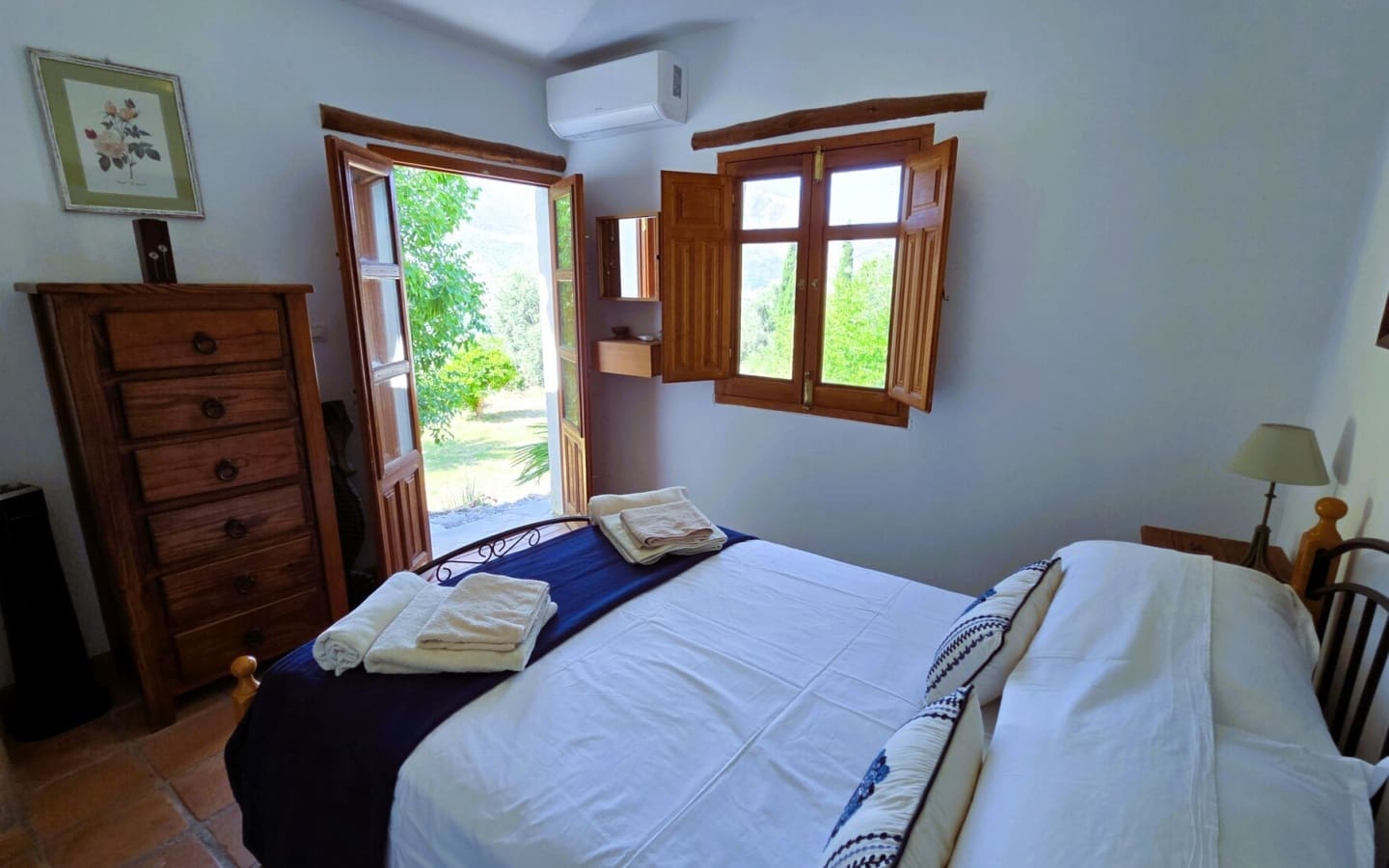 4 bedroom Business for sale in Orgiva with pool - € 395,000 (Ref: 9875564)