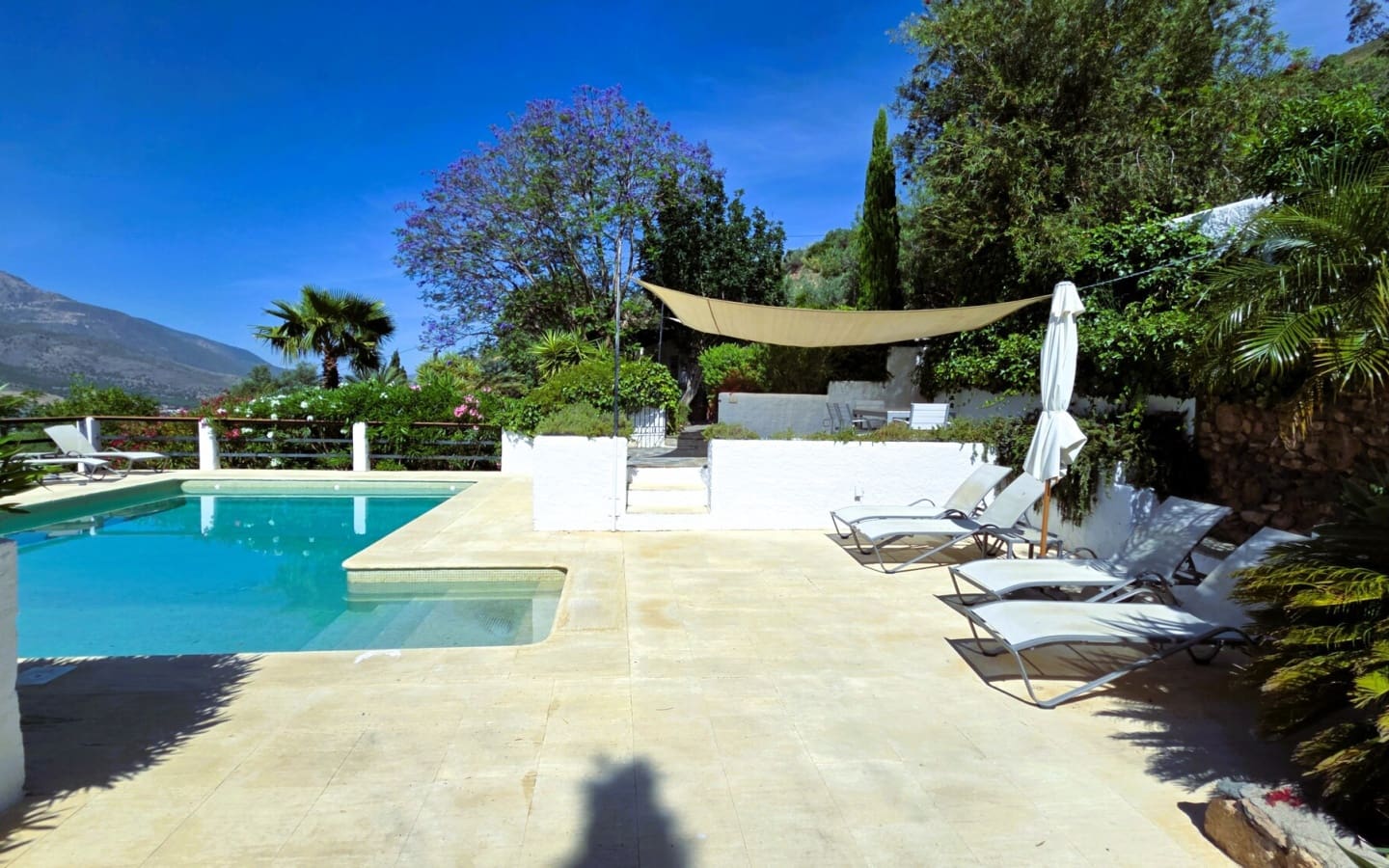 4 bedroom Business for sale in Orgiva with pool - € 395,000 (Ref: 9875564)