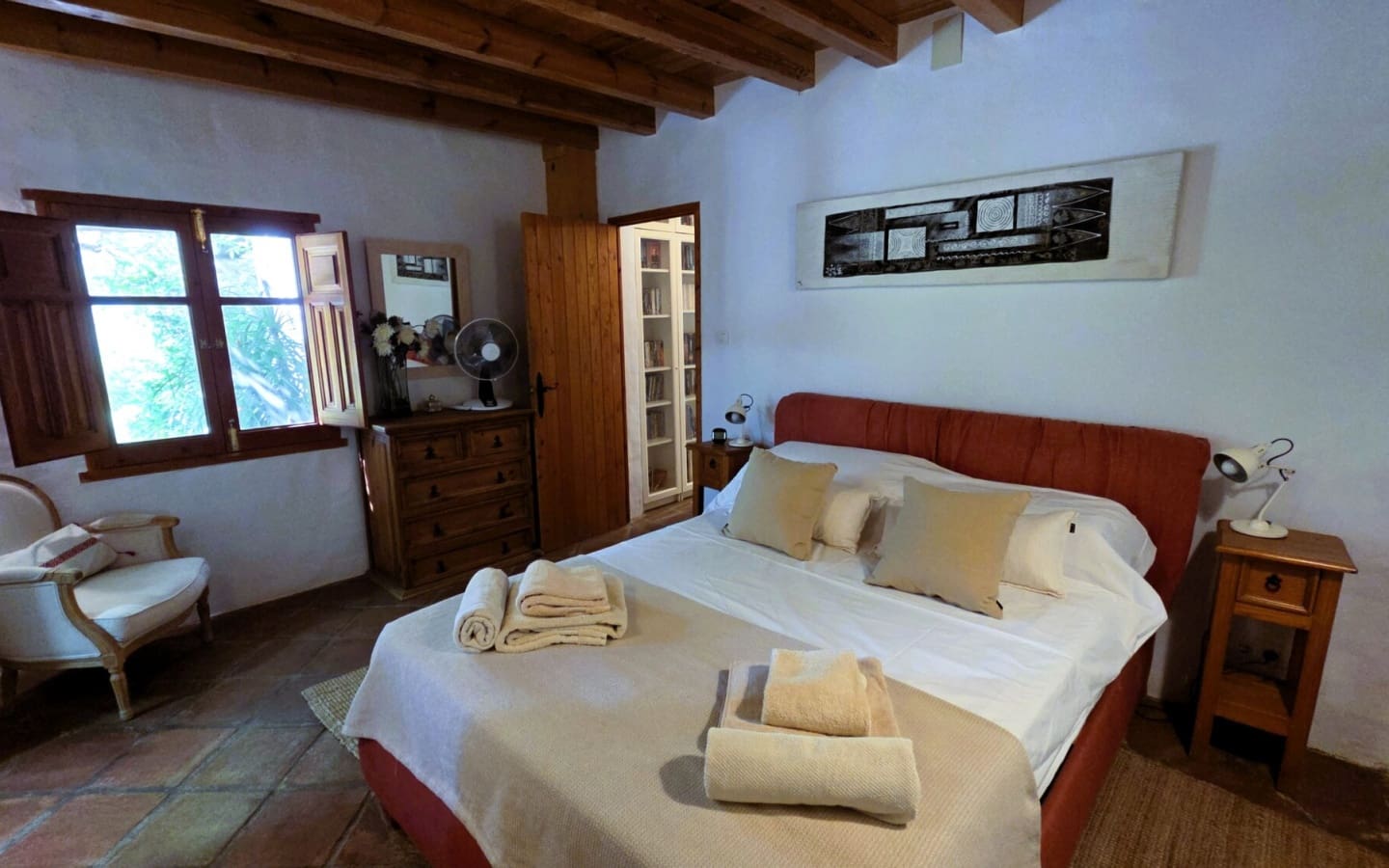 4 bedroom Business for sale in Orgiva with pool - € 395,000 (Ref: 9875564)