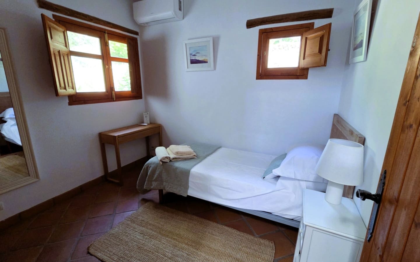 4 bedroom Business for sale in Orgiva with pool - € 395,000 (Ref: 9875564)