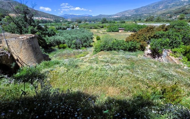Ruin til salg i Orgiva - € 65.000 (Ref: 9883570)