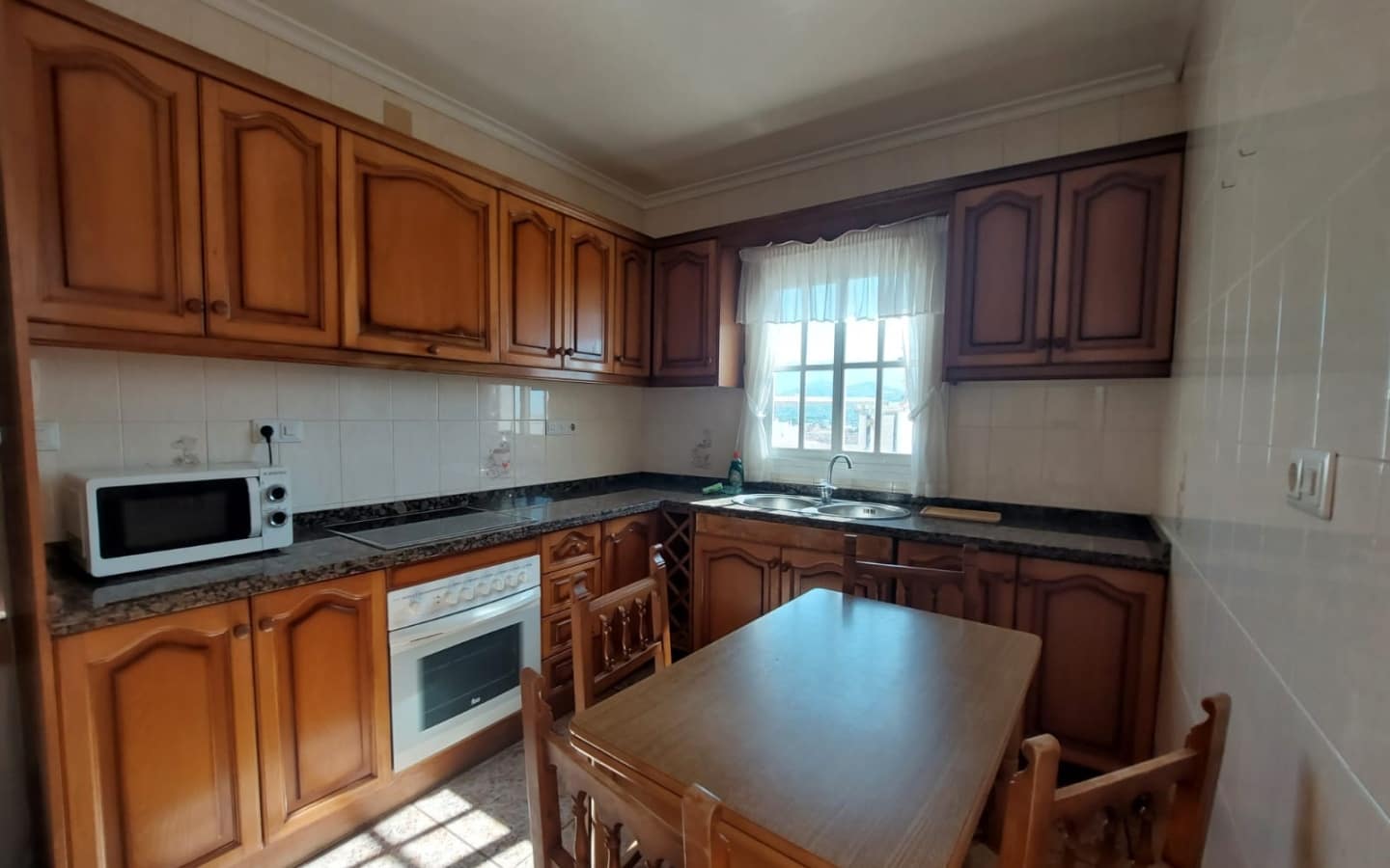 8 sovrum Hus till salu i Salobrena - 250 000 € (Ref: 9917506)