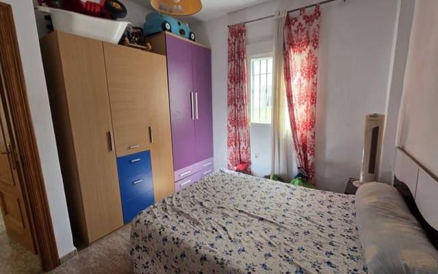 Piso de 2 habitaciones en Salobreña en venta - 139.000 € (Ref: 9922922)
