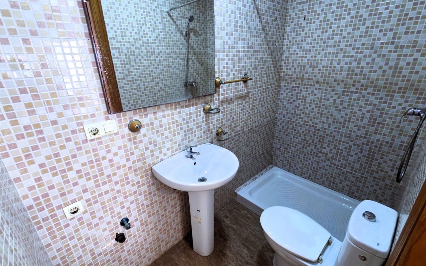 2 bedroom Flat for sale in Salobrena - € 139,000 (Ref: 9922922)