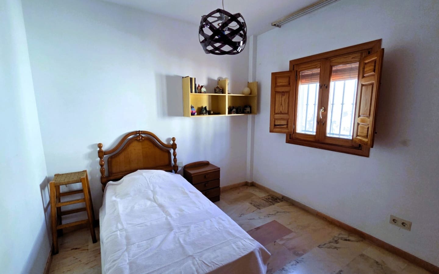 6 slaapkamer Huis te koop in Orgiva met zwembad garage - € 235.000 (Ref: 9953429)