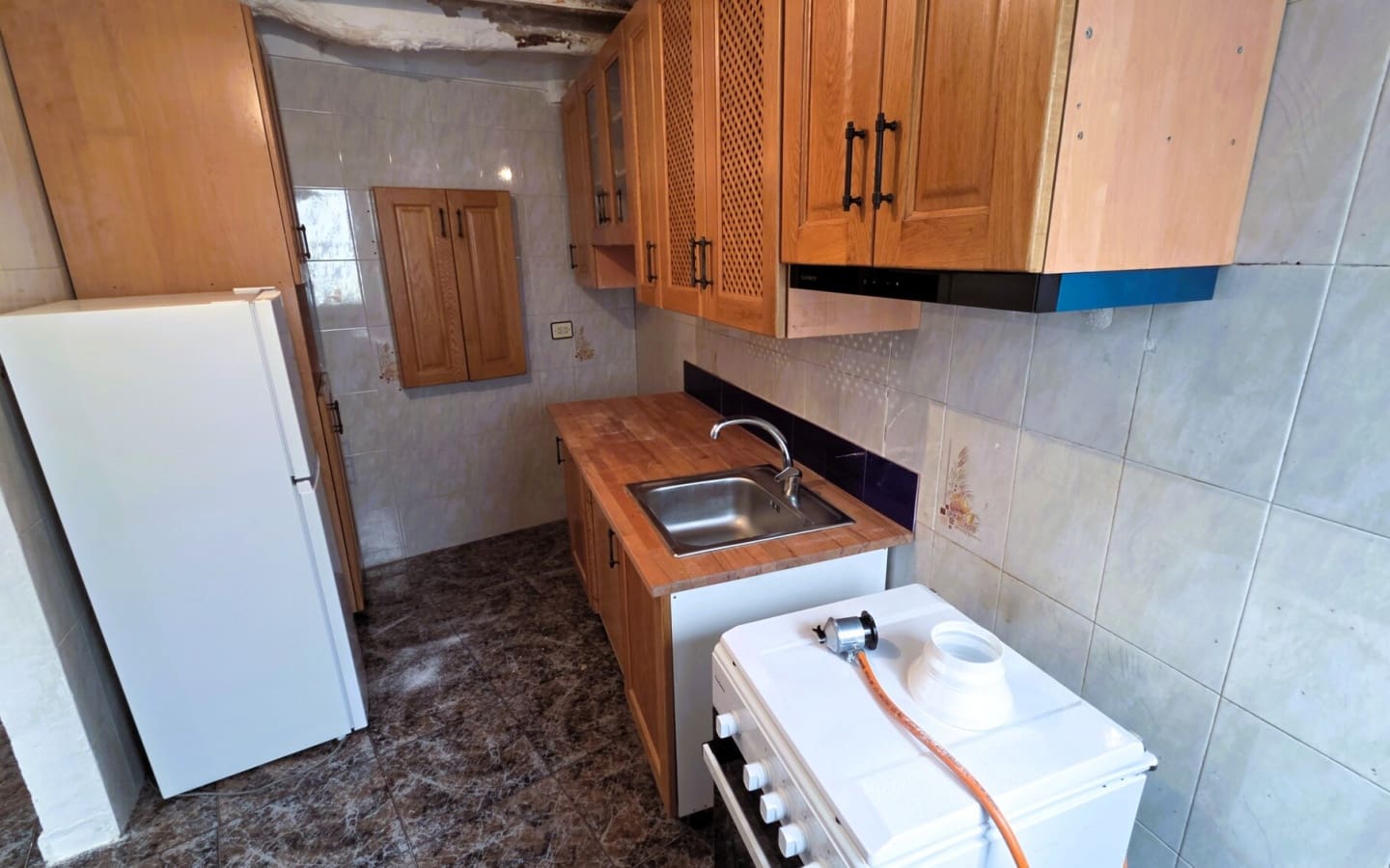 4 makuuhuone Omakotitalo myytävänä paikassa Orgiva - 81 000 € (Ref: 9954575)