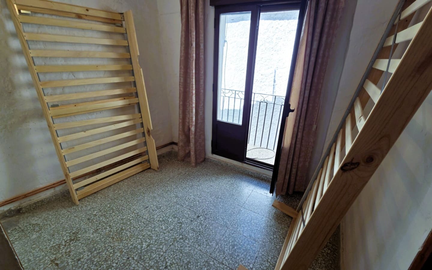 4 makuuhuone Omakotitalo myytävänä paikassa Orgiva - 81 000 € (Ref: 9954575)