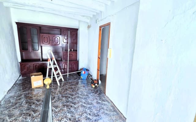 4 soverom Hus til salgs i Orgiva - € 81 000 (Ref: 9954575)