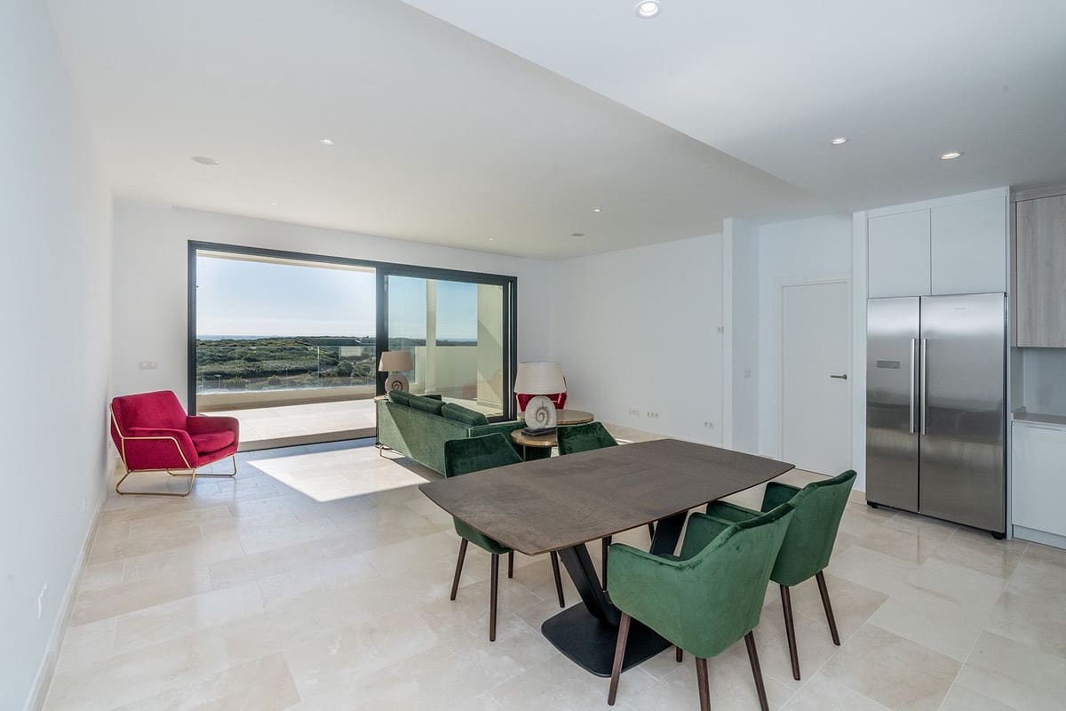 3 bedroom Penthouse for sale in Casares with pool - € 950,000 (Ref: 8122943)