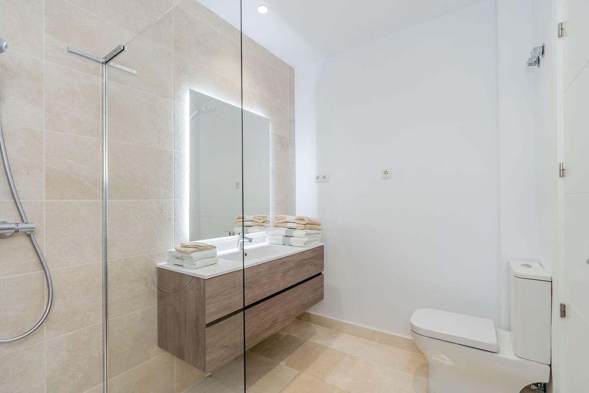 3 bedroom Penthouse for sale in Casares with pool - € 950,000 (Ref: 8122943)