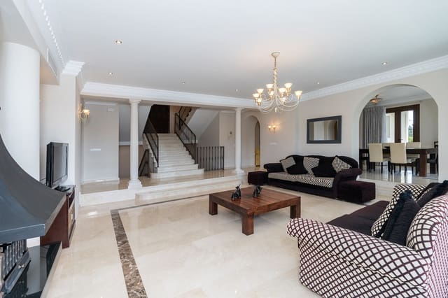 6 soverom Villa til salgs i Benahavís med svømmebasseng - € 2 475 000 (Ref: 8253239)