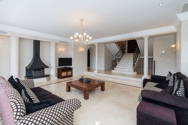 6 soverom Villa til salgs i Benahavís med svømmebasseng - € 2 475 000 (Ref: 8253239)