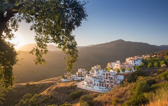 Terreno para Construção para venda em Benahavís - 10 000 000 € (Ref: 8367354)