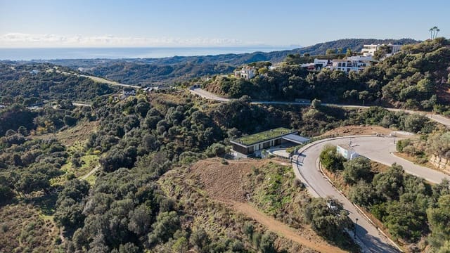 Terreno para Construção para venda em Benahavís - 495 000 € (Ref: 9472306)