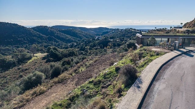 Terreno para Construção para venda em Benahavís - 495 000 € (Ref: 9472306)