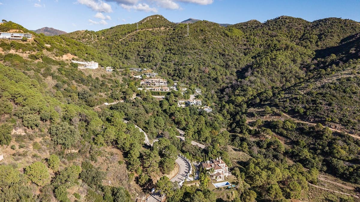 Działka budowlana na sprzedaż w Benahavis - 495 000 € (Ref: 9472307)