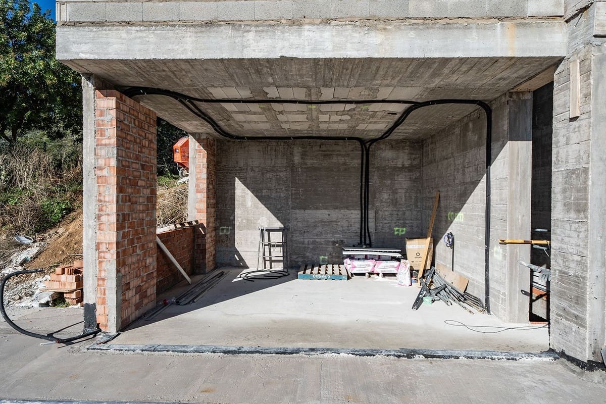 Chalet de 3 habitaciones en Benahavís en venta - 1.800.000 € (Ref: 9472309)