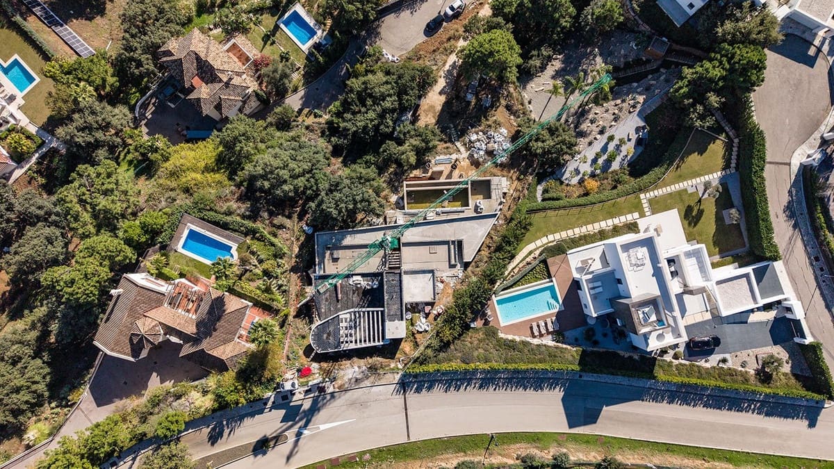 Chalet de 3 habitaciones en Benahavís en venta - 1.800.000 € (Ref: 9472309)