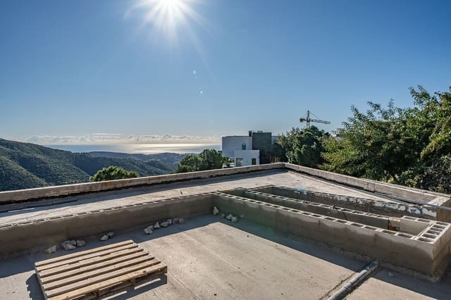 3 soveværelse Villa til salg i Benahavís - € 2.000.000 (Ref: 9472309)