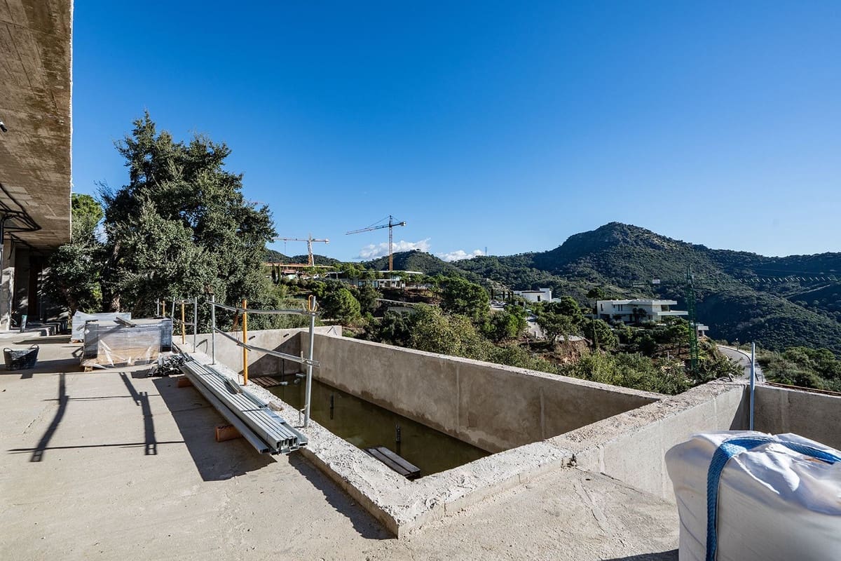 Chalet de 3 habitaciones en Benahavís en venta - 2.000.000 € (Ref: 9472309)