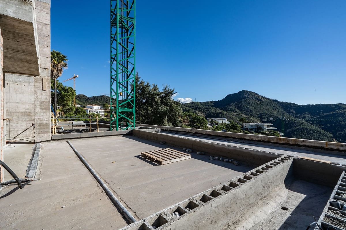 Chalet de 3 habitaciones en Benahavís en venta - 2.000.000 € (Ref: 9472309)