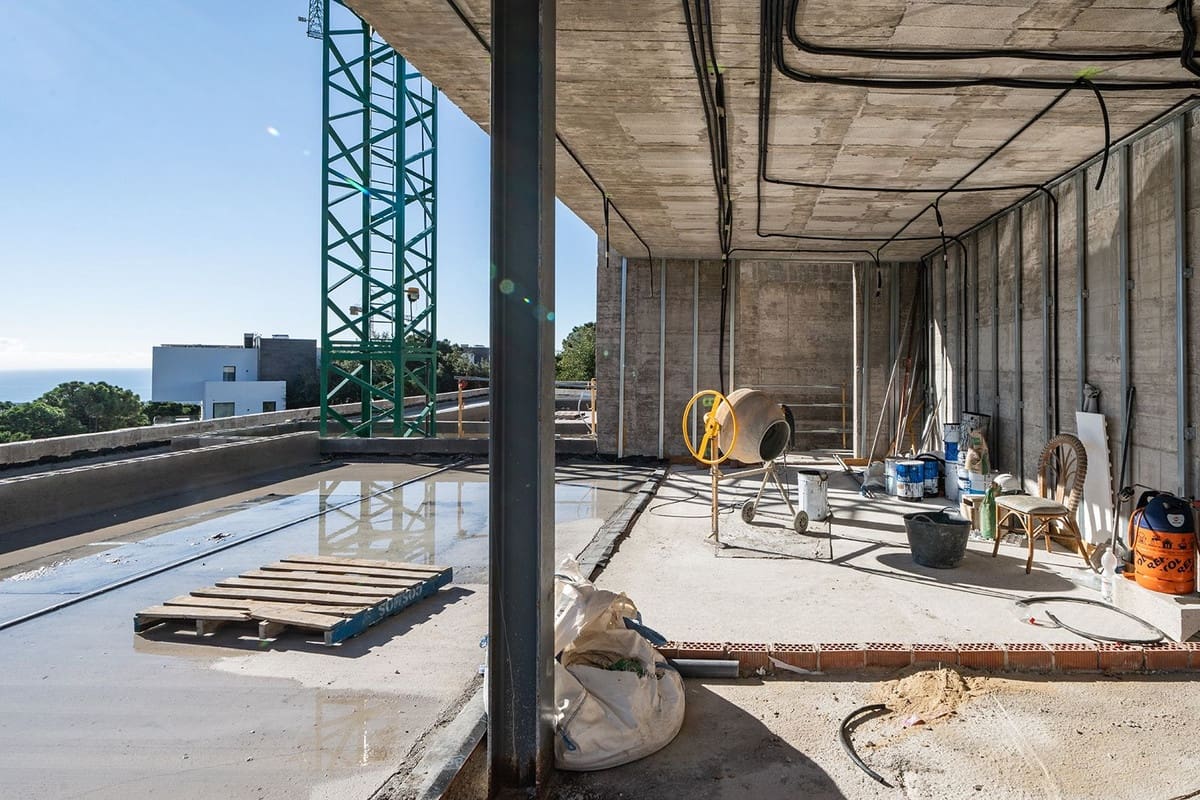 Chalet de 3 habitaciones en Benahavís en venta - 2.000.000 € (Ref: 9472309)