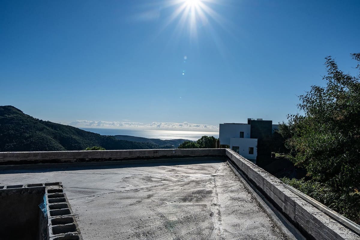 Chalet de 3 habitaciones en Benahavís en venta - 2.000.000 € (Ref: 9472309)