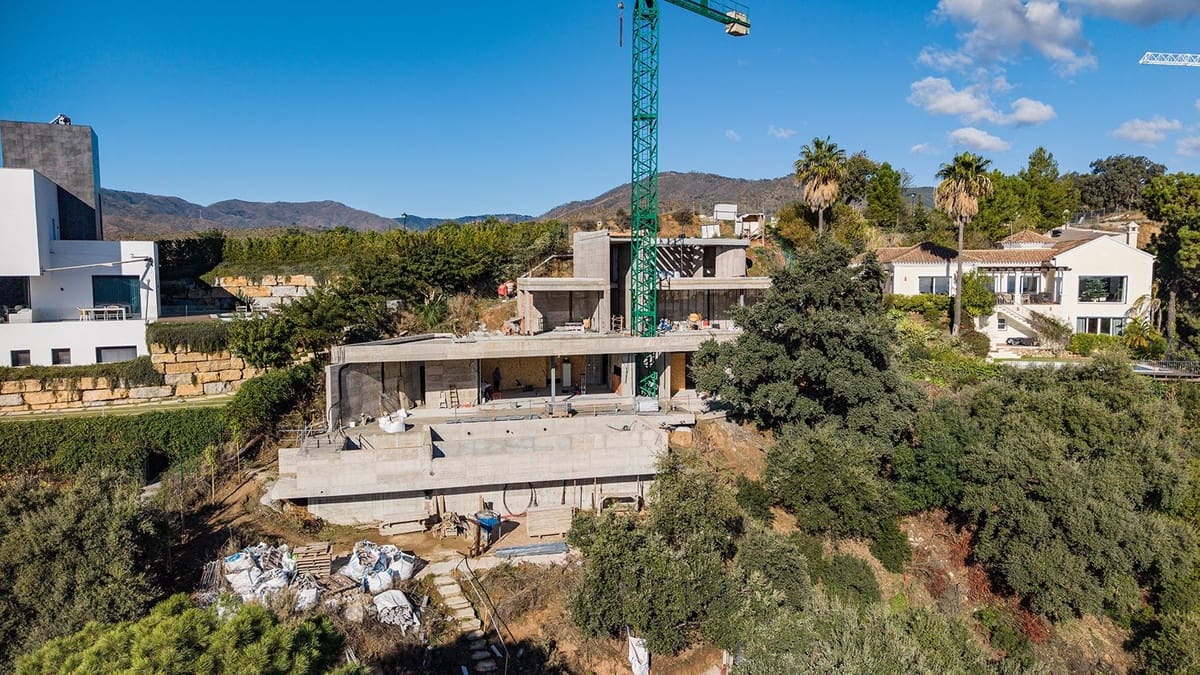 Chalet de 3 habitaciones en Benahavís en venta - 2.000.000 € (Ref: 9472309)