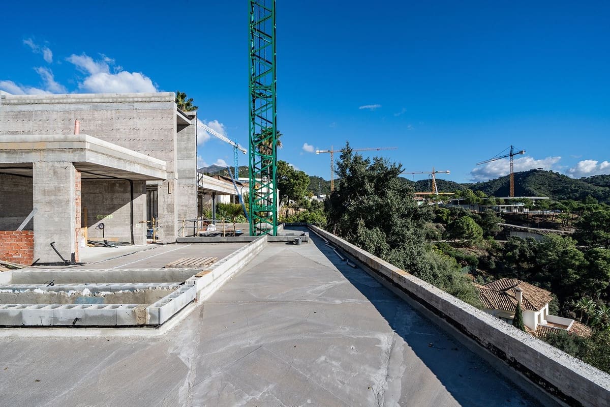 Chalet de 3 habitaciones en Benahavís en venta - 2.000.000 € (Ref: 9472309)