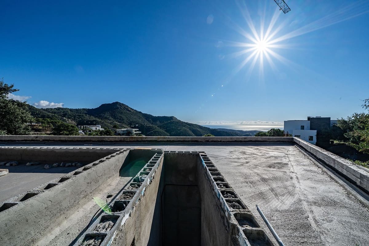 Chalet de 3 habitaciones en Benahavís en venta - 2.000.000 € (Ref: 9472309)