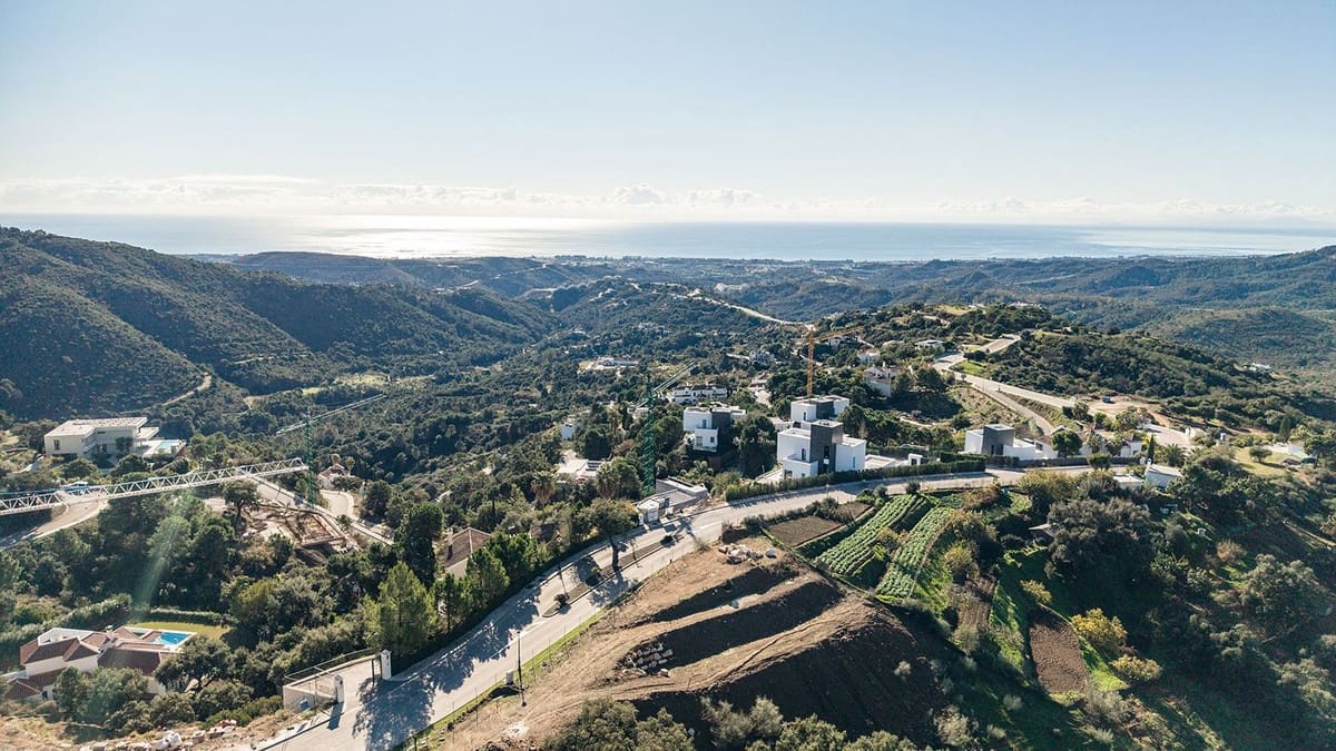 Chalet de 3 habitaciones en Benahavís en venta - 2.000.000 € (Ref: 9472309)