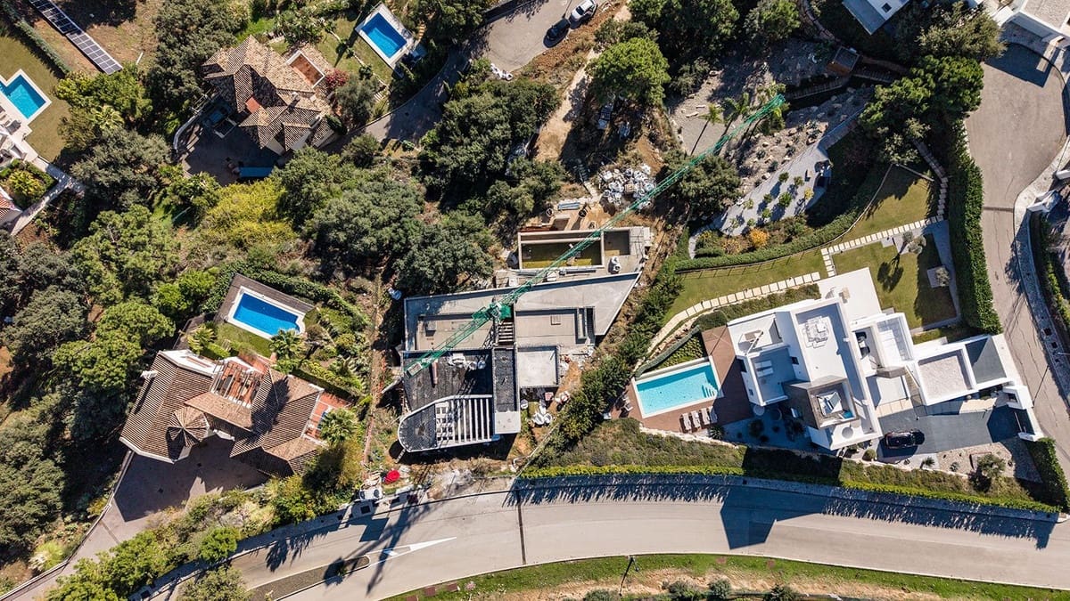 Chalet de 3 habitaciones en Benahavís en venta - 2.000.000 € (Ref: 9472309)