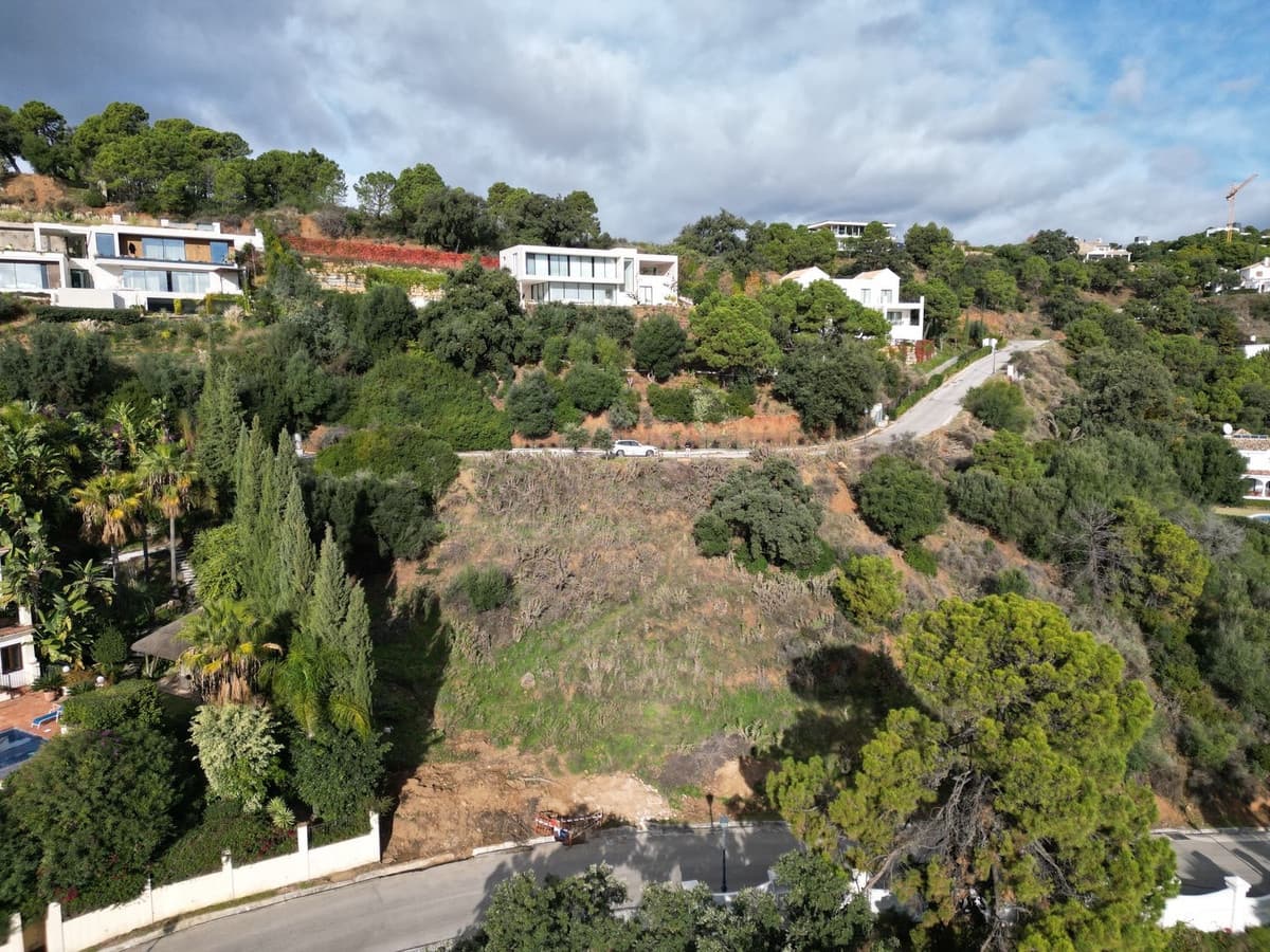 Building Plot for sale in Benahavis - € 599,000 (Ref: 9472312)