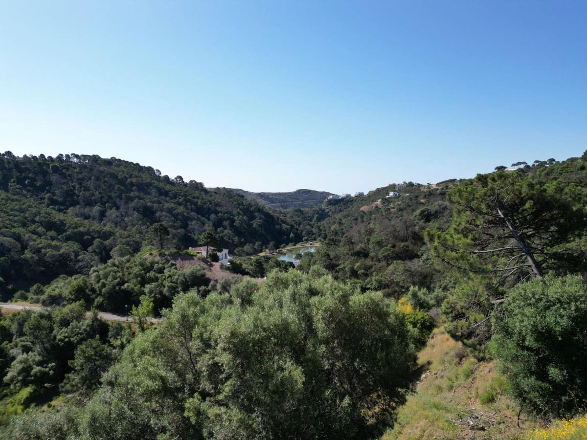 Solar/Parcela en Benahavís en venta - 395.000 € (Ref: 9472346)